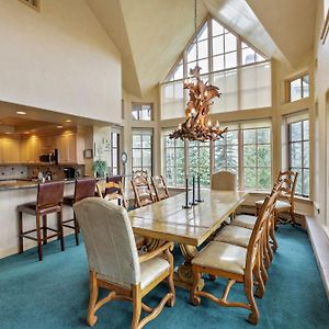 The Pines Lodge, A Rockresort